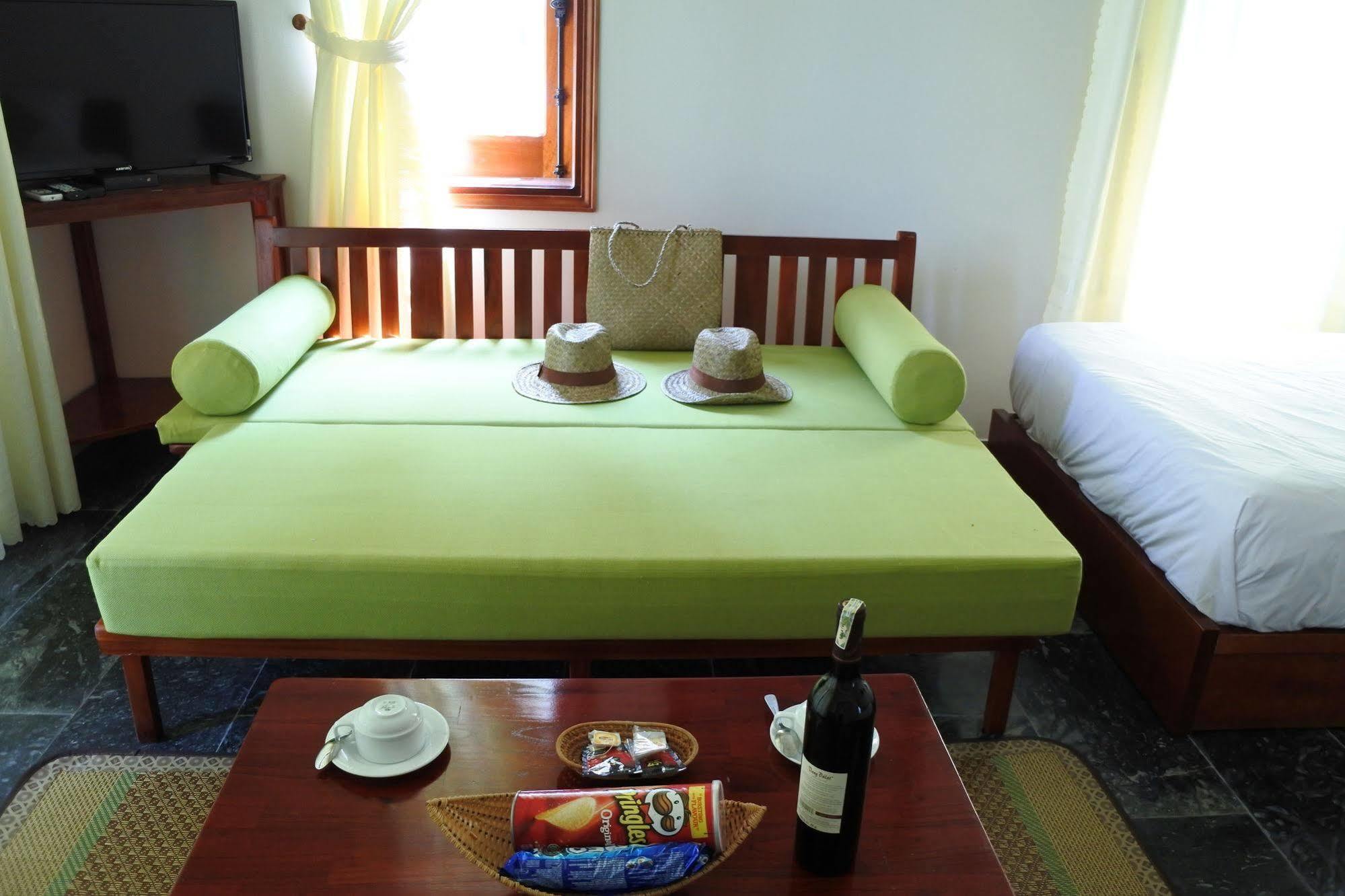 Hoi An Osaka Riverside Villa & Spa المظهر الخارجي الصورة