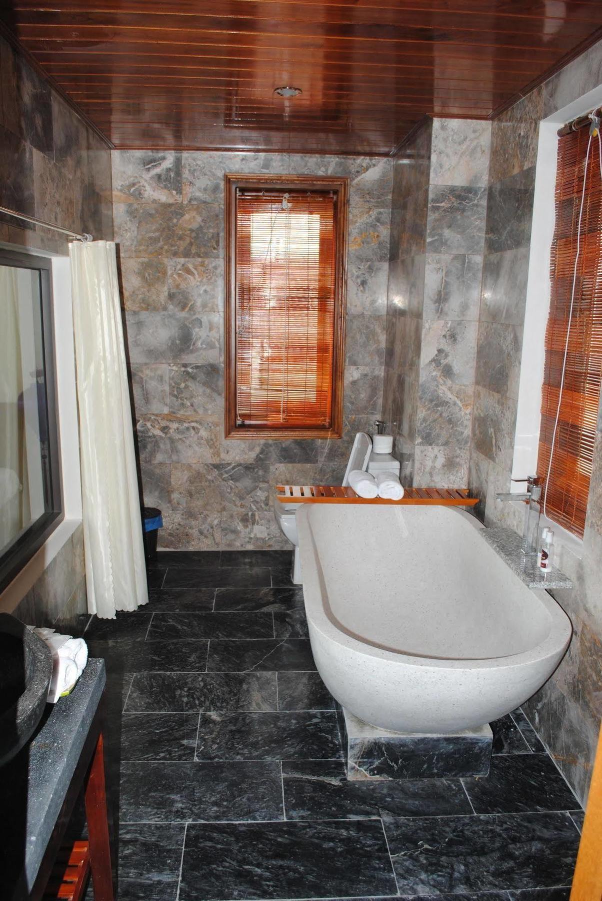 Hoi An Osaka Riverside Villa & Spa المظهر الخارجي الصورة
